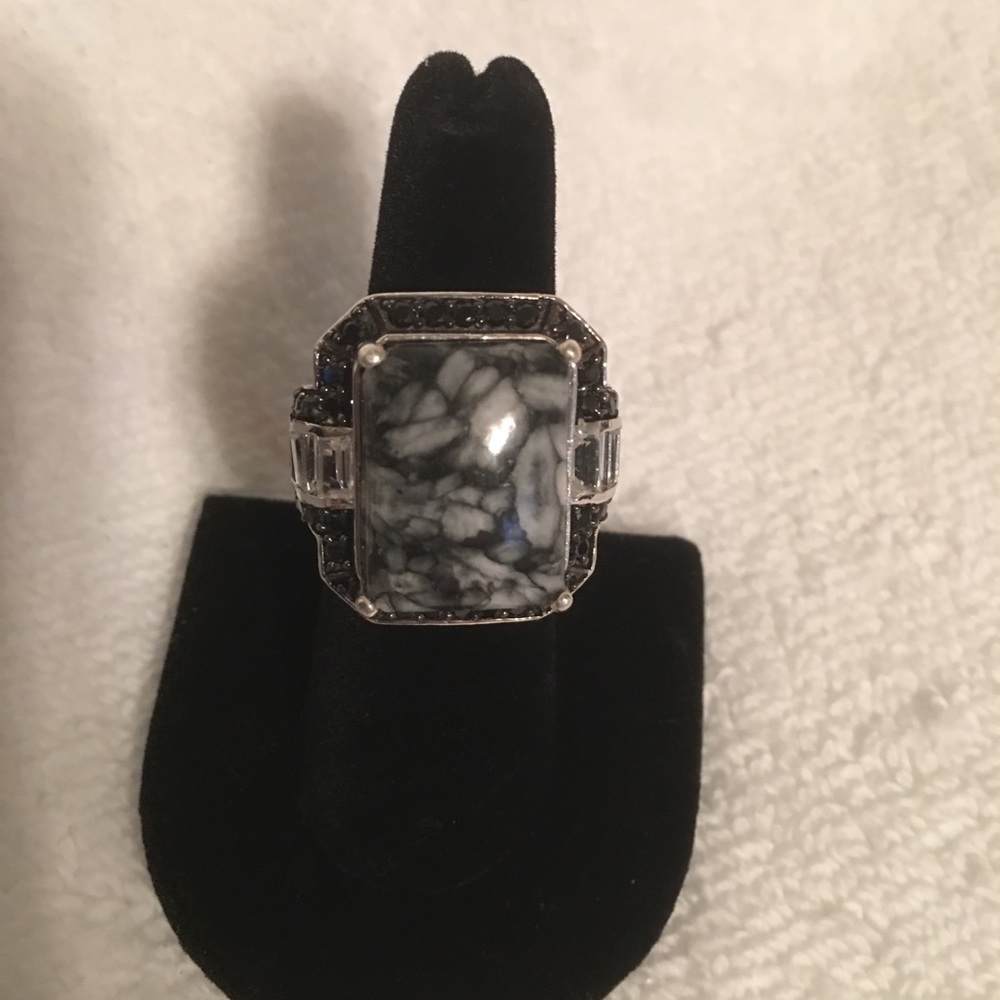 Ring